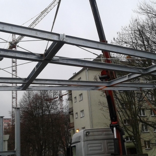APEX INDUSTRY SERVICE Produktion von Stahlkonstruktionen für Land und See, Baudienstleistungen - polnische Firma