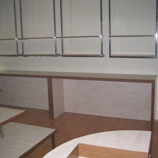 BEREK - Herstellung von Möbelrahmen, Möbelbeschlägen  aus Edelstahl; Bearbeitung von Edelstahl  - polnische Firma