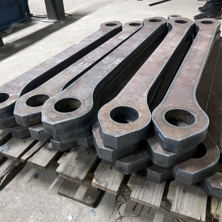 CUTMETAL - CNC-Brenn- und Plasmaschneiden von Stahl/Blech - polnische Firma