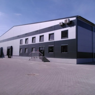 GLOB STAHL - Hersteller von Lagerhallen, Stahlhallen, Zelthallen, unisolierten Hallen - polnische Firma