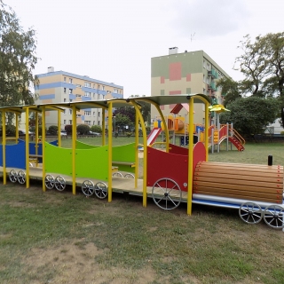 Foresto Waldemar Moroz - Spielplätze aus Holz und Metall - polnischer Hersteller