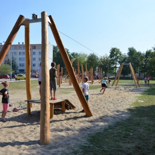 Foresto Waldemar Moroz - Spielplätze aus Holz und Metall - polnischer Hersteller